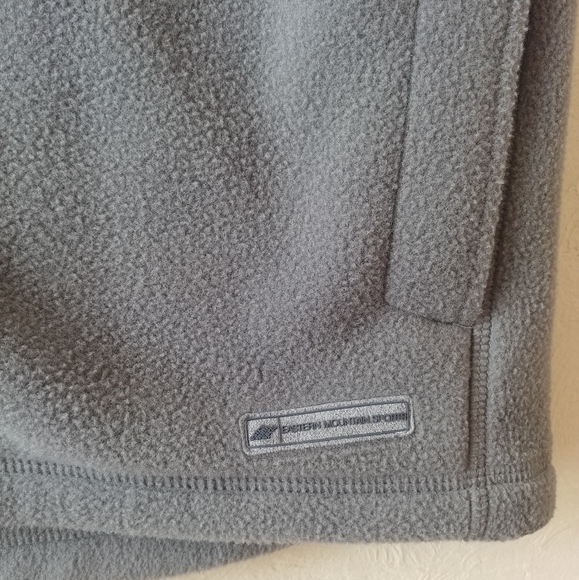 Eastern Mountain Sports fleece vest - Picture 4 of 8